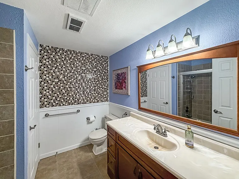 7815 218th St SW #113 — Photo 15