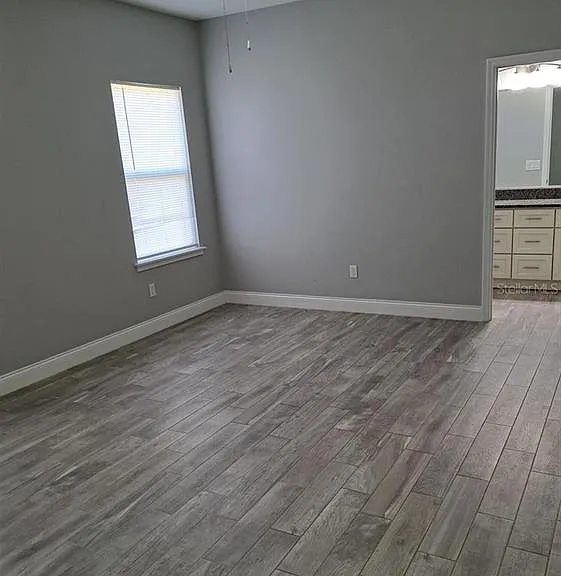 20627 Majestic St — Photo 3