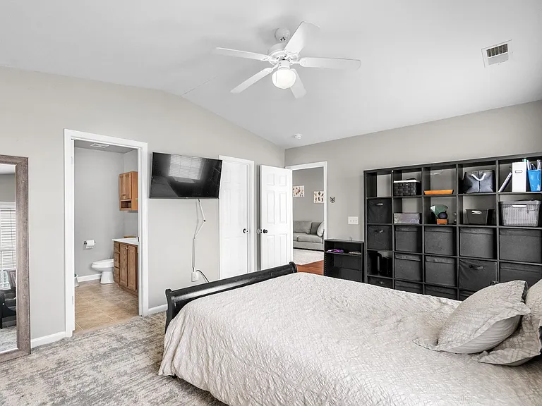 325 Vesta Dr — Photo 22