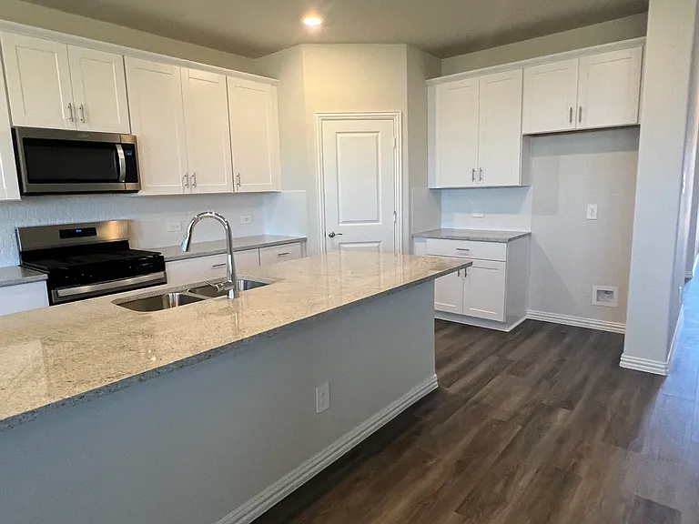 4005 Turpin Dr — Photo 15