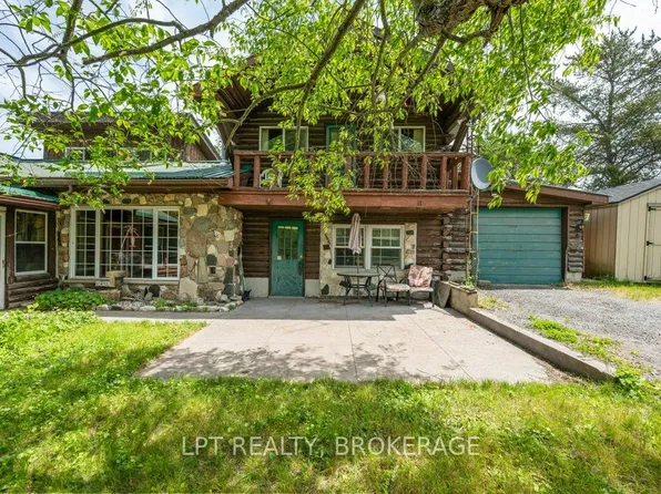 4342 Henderson Rd, North Frontenac, ON K0H 1B0