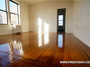 2586 44th St APT C4, Astoria, NY 11103