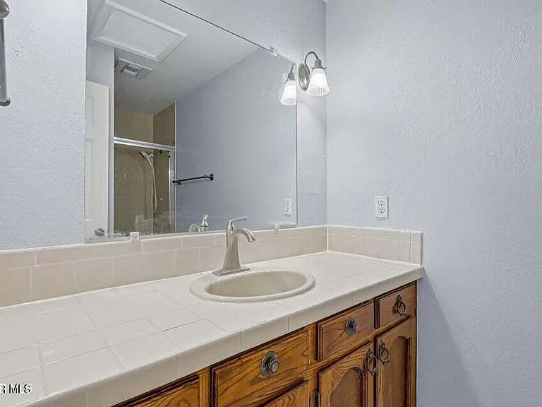 125 Sundance Ct — Photo 19