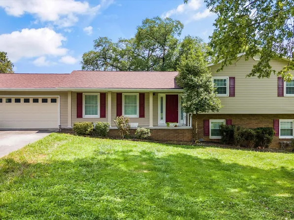216 Elm Valley St, Clinton, TN 37716