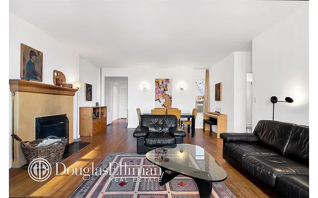 Rented by Douglas Elliman | media 8