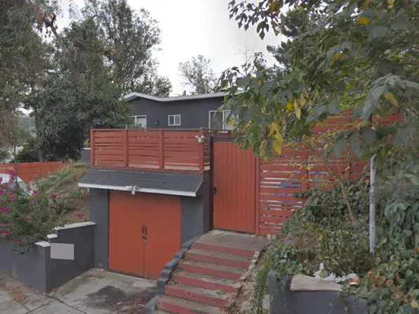 3960 Roderick Rd, Los Angeles, CA 90065