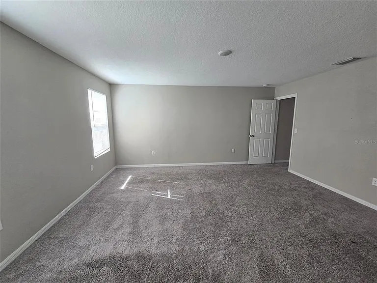 5694 Arlington River Dr — Photo 8