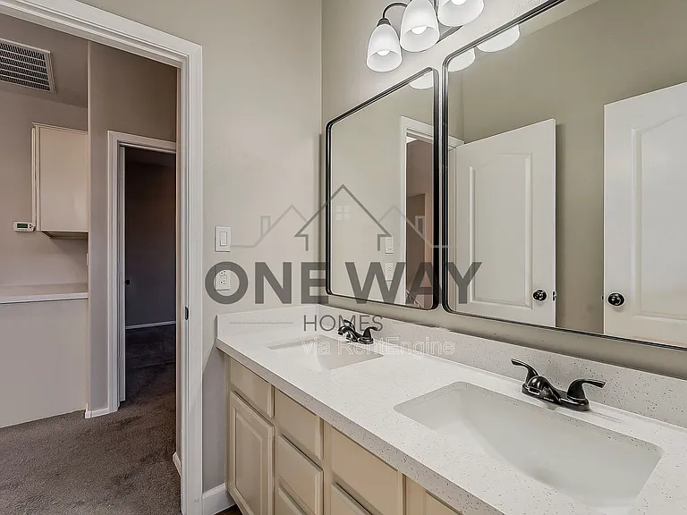 1768 E Marquette Dr — Photo 33