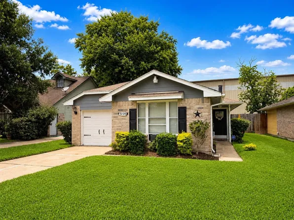 5239 Beaverbrook Dr, Houston, TX 77084