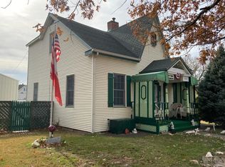 1212 Avenue E, Fort Madison, IA 52627