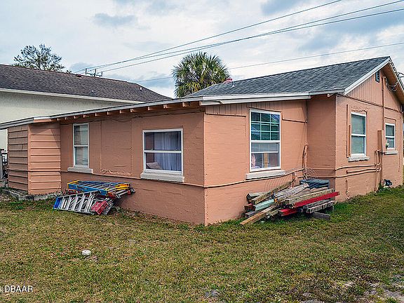 4th image of 4654 Ridgewood Ave