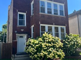 1221 Home Ave, Berwyn, IL