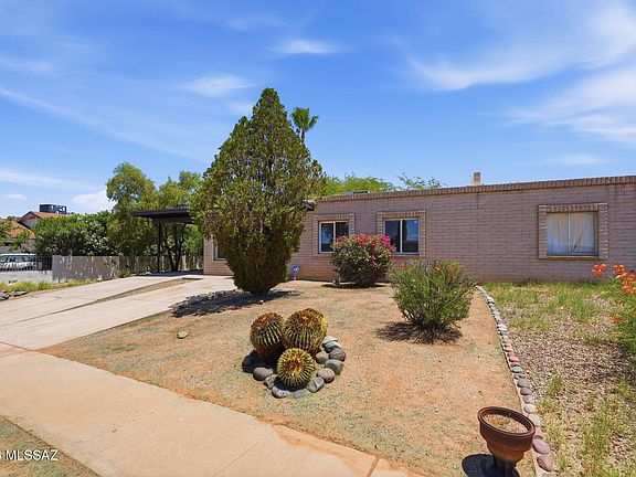 3rd image of 3641 S Marvin Pl