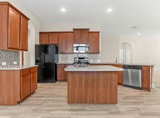 233 Flint Rd, Cibolo, TX 78108