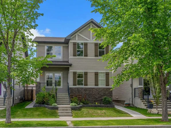 240 E Elgin Meadows Way SE, Calgary, AB T2Z 0R9