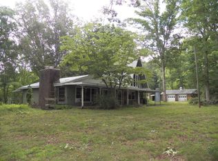 196 Genes Rd, Franklin, NC 28734