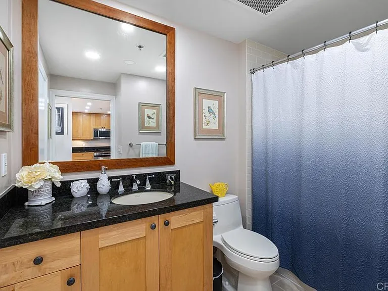 700 W Harbor Dr W #1703 — Photo 29