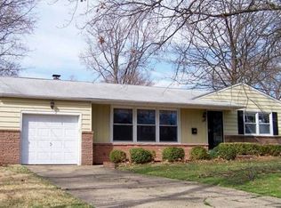 132 N Valleybrook Rd, Cherry Hill, NJ 08034