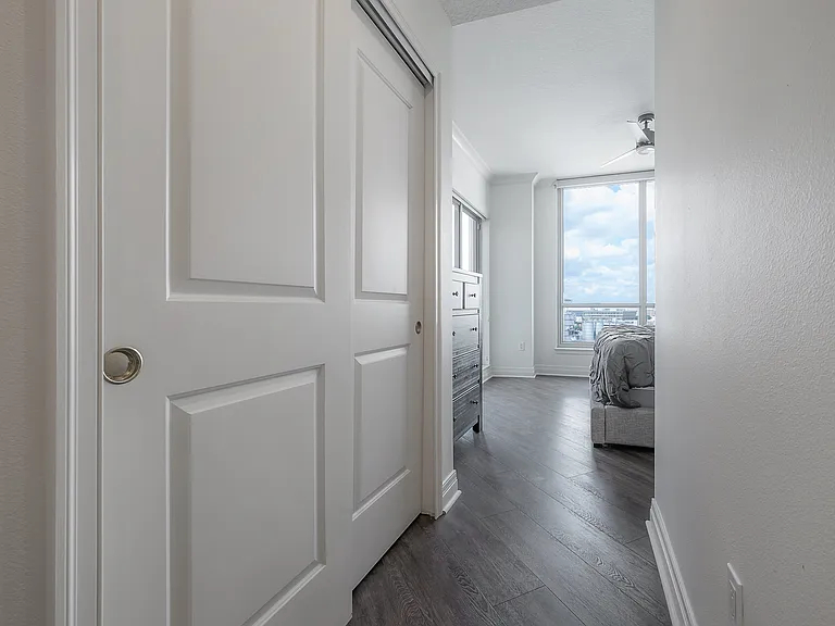 1209 E Cumberland Ave #1002 — Photo 32