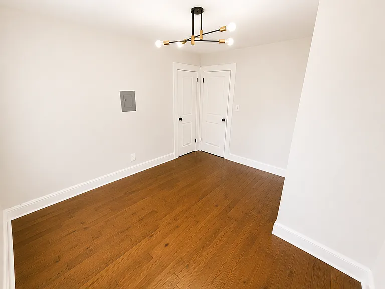 94 Rose Terrace — Photo 12