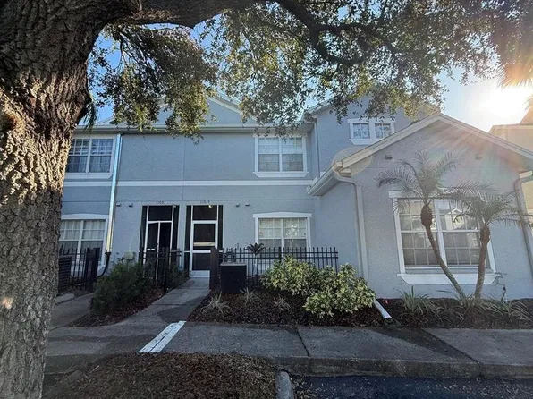 11035 Winter Crest Dr, Riverview, FL 33569