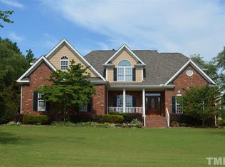 8408 Sarazen Pl, Fuquay Varina, NC 27526