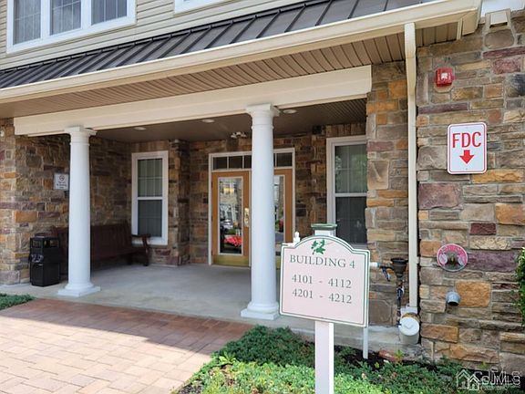 3rd image of 4206 Cedar Village Blvd