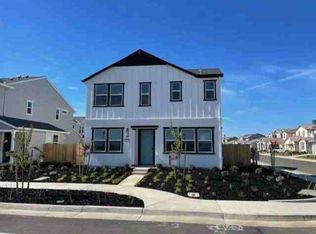 10294 Al Meraz Dr, Elk Grove, CA 95757