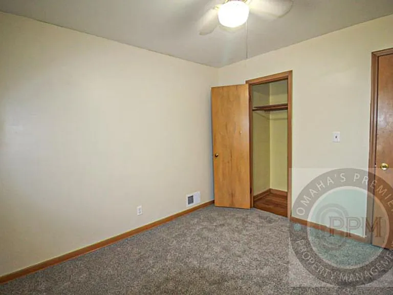 4114 N 54th St — Photo 11
