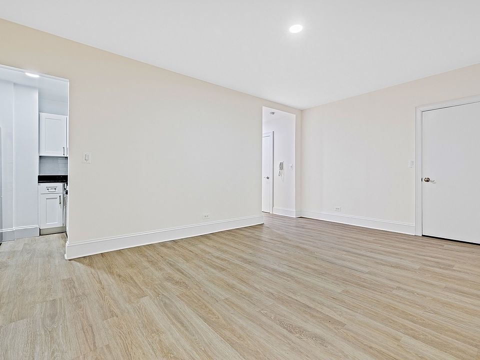 1st image of 50 W 34th St APT 5A12
