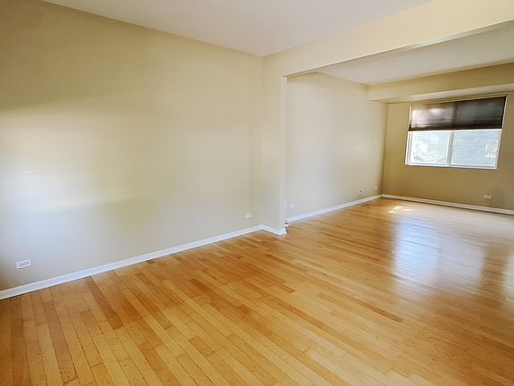5th image of 568 Truman Dr
