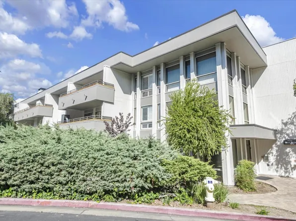 10 Scenic Way APT 303, San Mateo, CA 94403