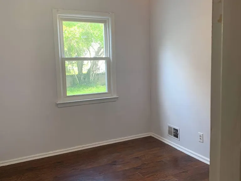 11 Pelham Ave — Photo 6