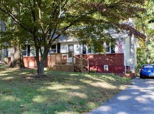 251 Mountain Park Rd, Allentown, PA 18103