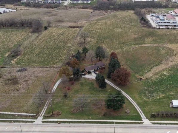 501 E Hillcrest Ave, Indianola, IA 50125