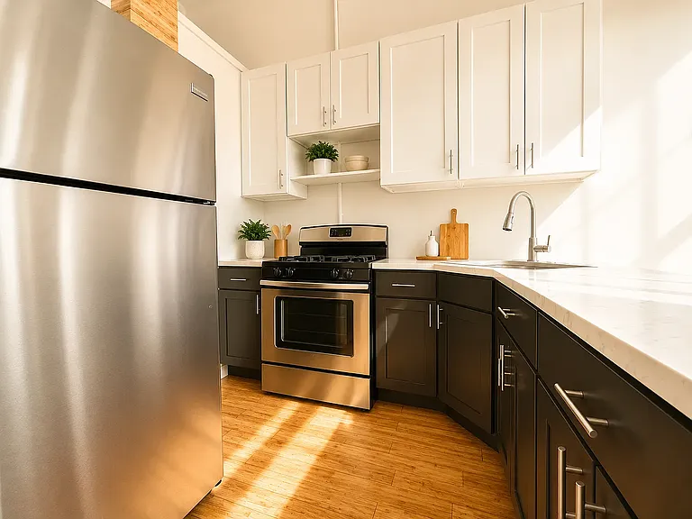 248 McKibbin St #1S — Photo 4