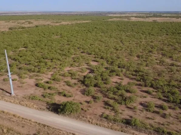 Mayfield Rd, Quanah, TX 79252