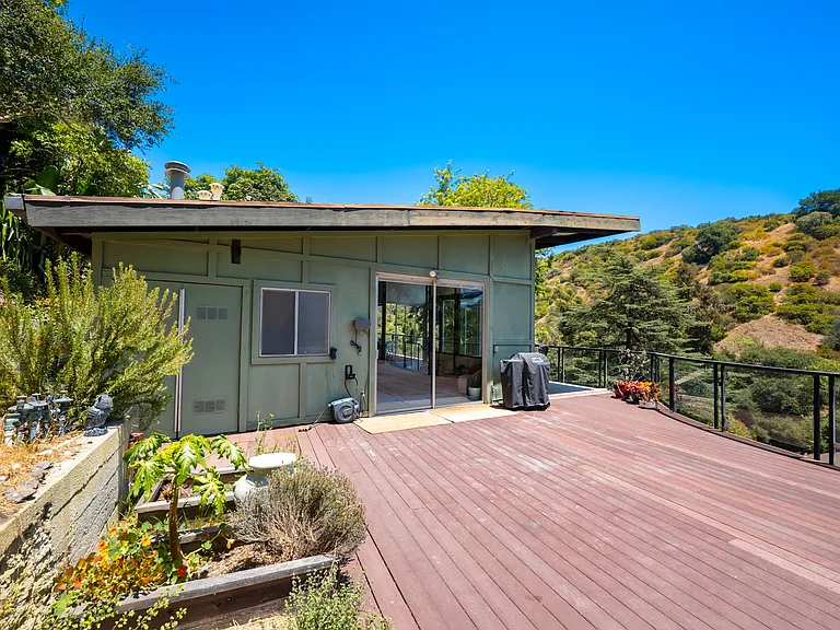 N Beverly Glen Blvd — Photo 15