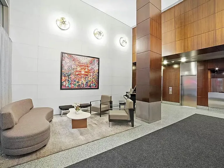 100 W 58th St #12F — Photo 13