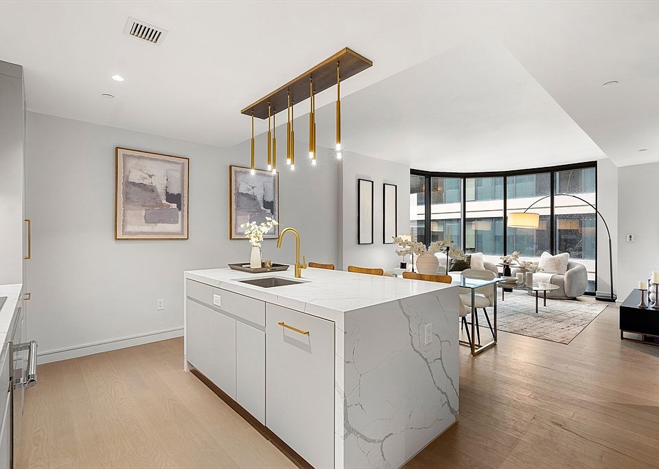 1st image of 55 Lagrange St #1701