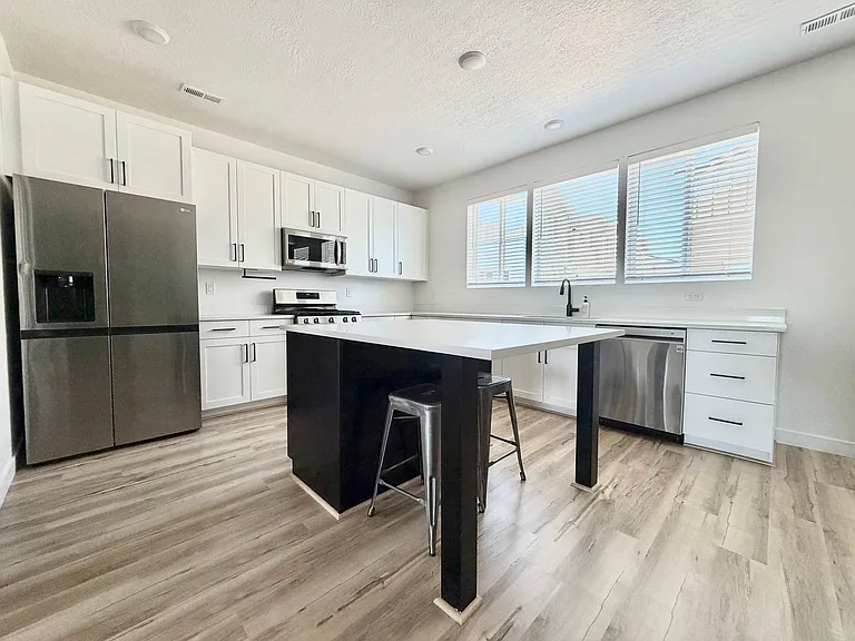 4690 W Talavera Way — Photo 11