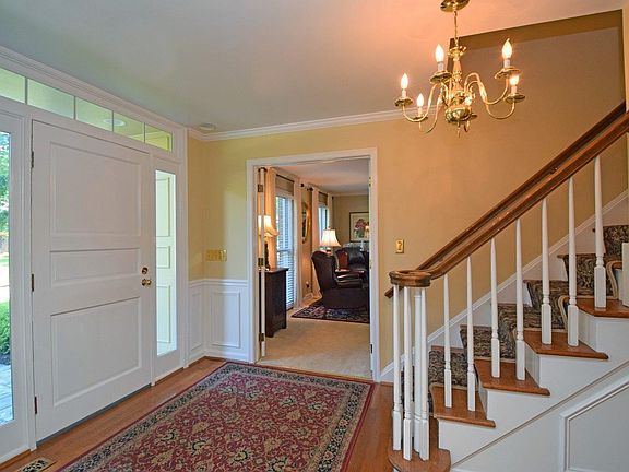 2nd image of 8727 Tiburon Dr