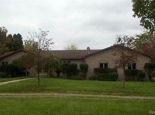 6177 Springborn Rd, China, MI 48054