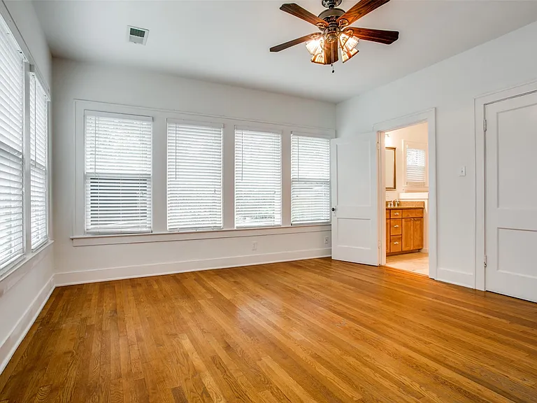 6210 Victor St — Photo 13