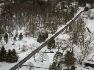 5255 Cider Press Rd, Schnecksville, PA 18078
