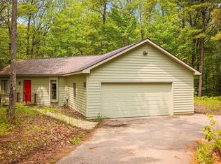 1631 Melody Ln, Interlochen, MI 49643
