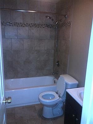 2nd image of 8540 Hayne Blvd