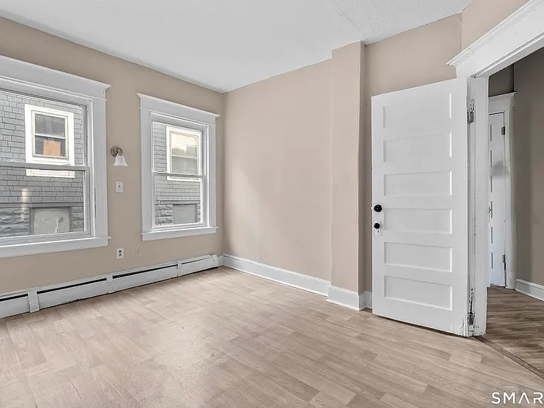 37 Plaza Ave #1 — Photo 6