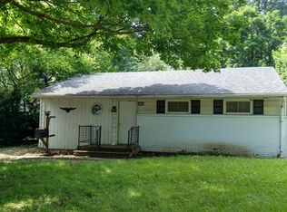 1117 W Beardsley Ave, Champaign, IL 61821