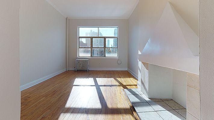 1st image of 31 W 8th St APT 5